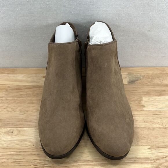 Style & Co Wileyy Ankle Booties- Taupe- Size 8 M- NIB - Picture 2 of 7